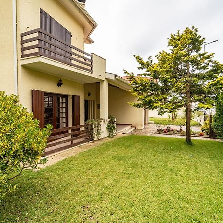 Amorosa Villa, 500M From The Beach By House And People Eksteriør bilde