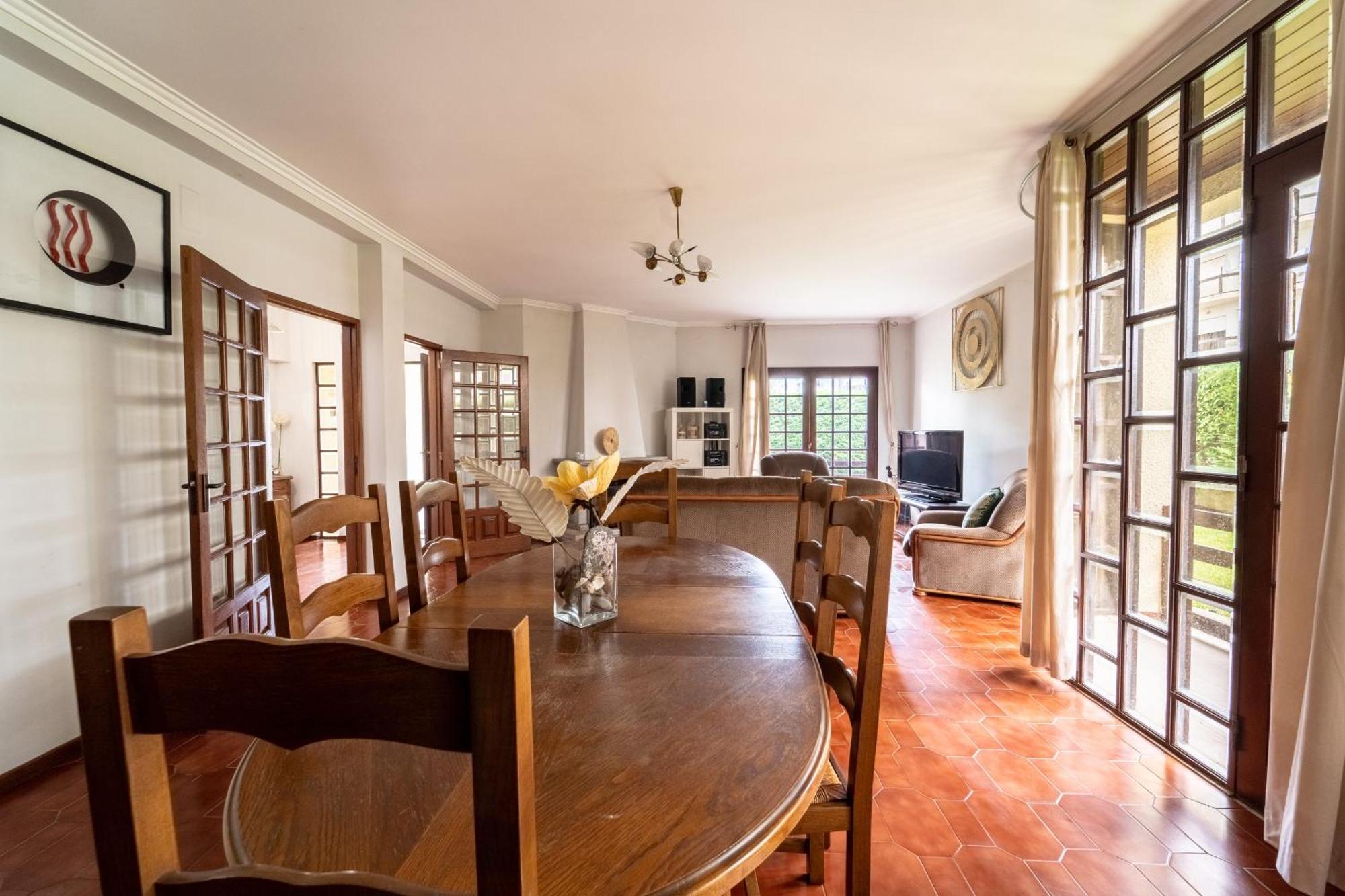 Amorosa Villa, 500M From The Beach By House And People Eksteriør bilde