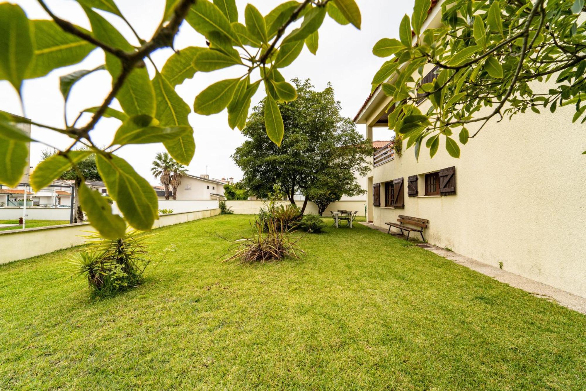 Amorosa Villa, 500M From The Beach By House And People Eksteriør bilde